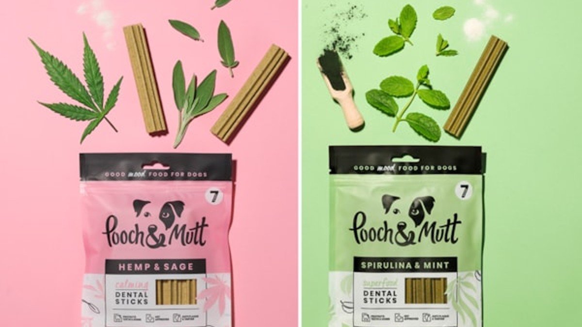 Pooch & Mutt introduces new dental stick flavours